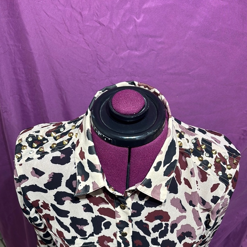 Bebe Women's Animal Print Button-Down Blouse, Lon… - image 6